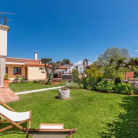 Borgonja Apartamento Višnjan