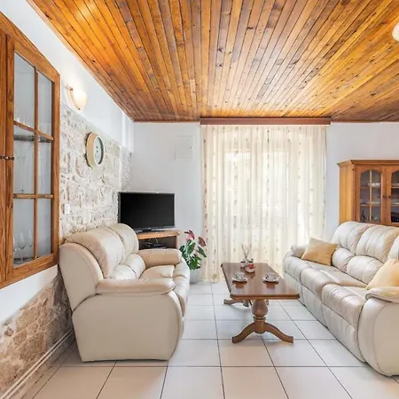 Apartamento Borgonja *